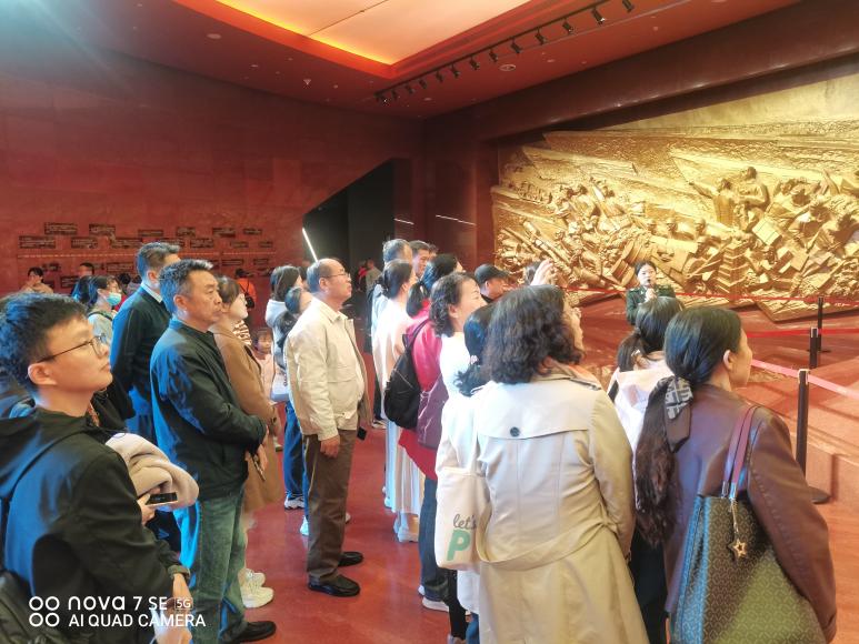 傳承紅色基因，賡續(xù)革命精神 ——欣格瑞公司黨支部赴徐州、臺(tái)兒莊開展紅色主題教育學(xué)習(xí)活動(dòng)